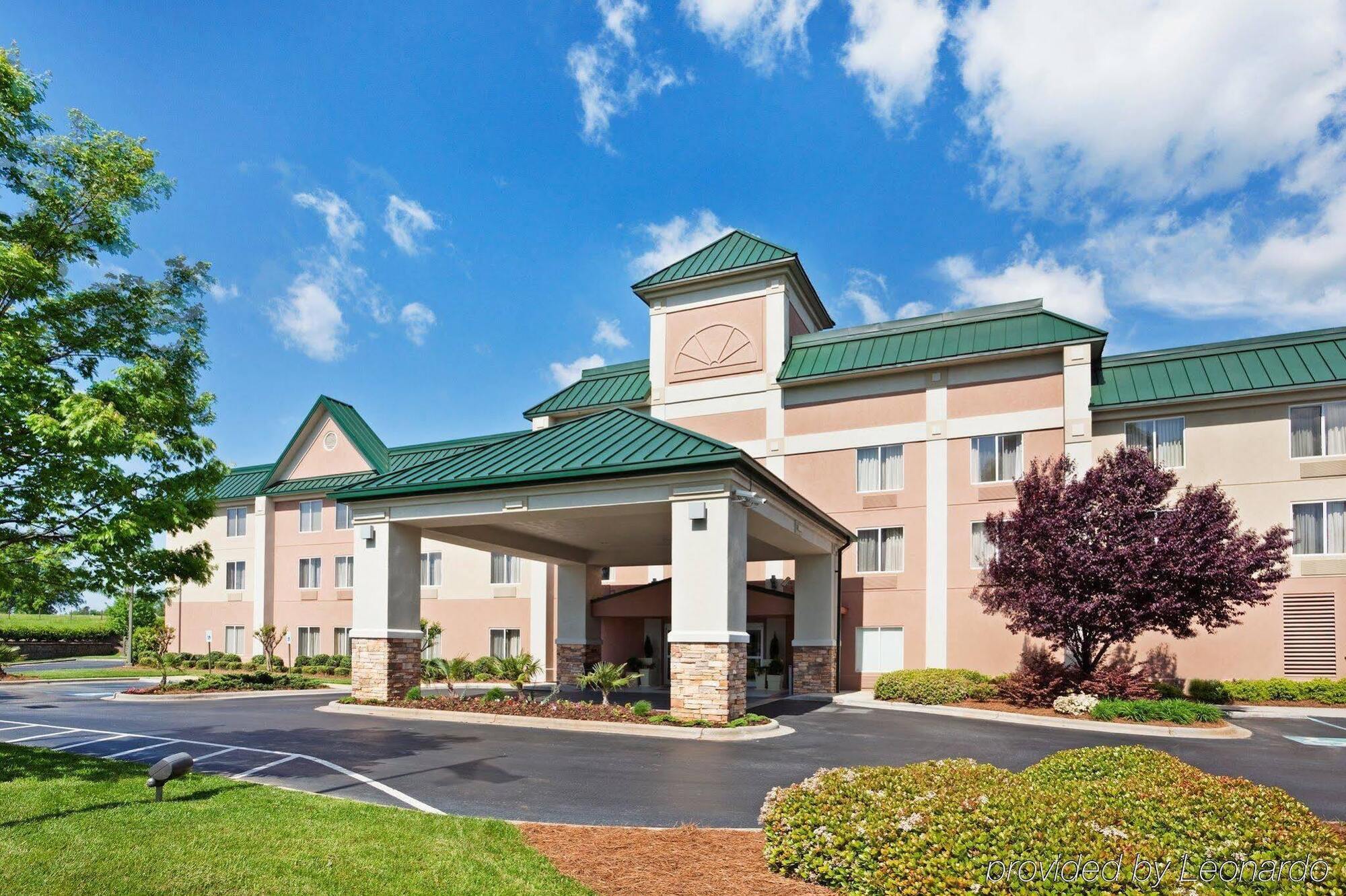 Holiday Inn Express & Suites Kings Mountain - Shelby Area By Ihg Bagian luar foto