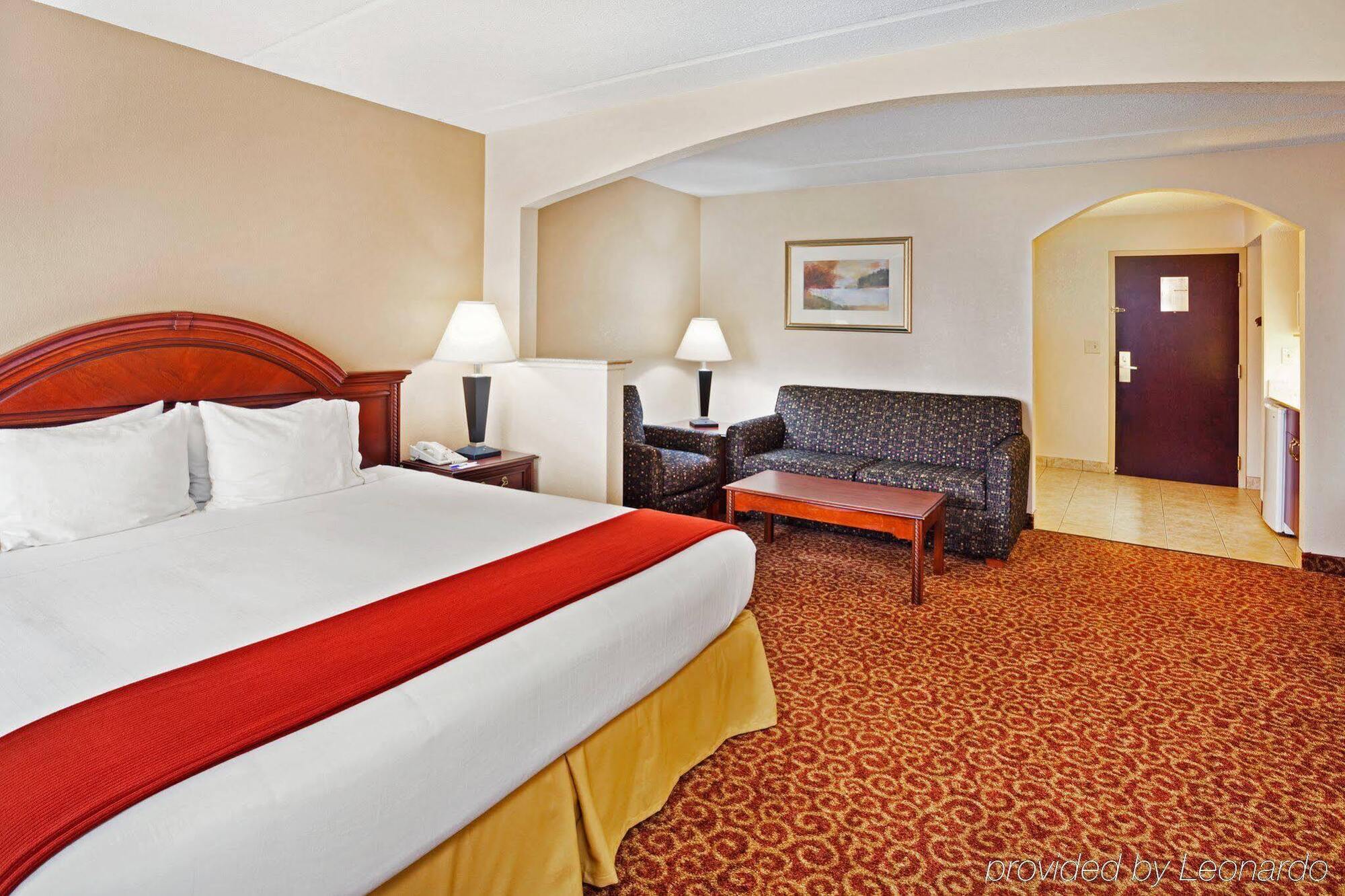 Holiday Inn Express & Suites Kings Mountain - Shelby Area By Ihg Bagian luar foto